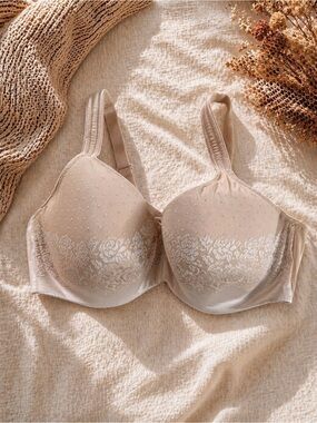 SOMA Stunning Support Balconet Bra 42DDD Beige Lace Full Coverage Underwire